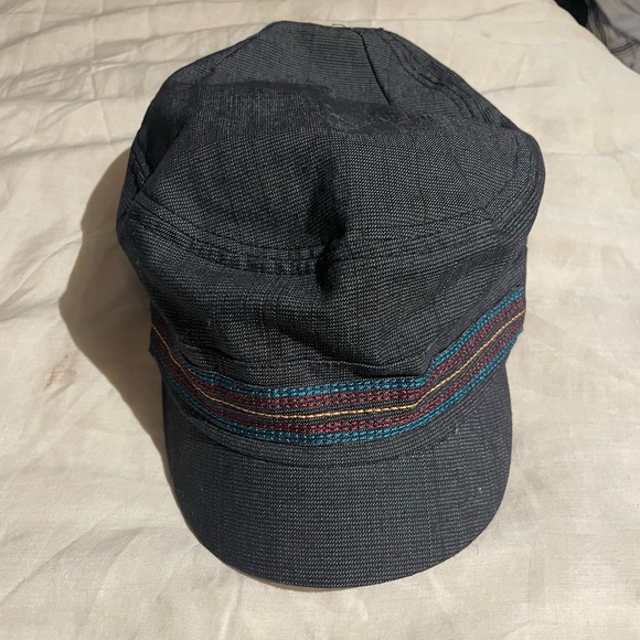Grey 90s hat - Picture 2 of 6